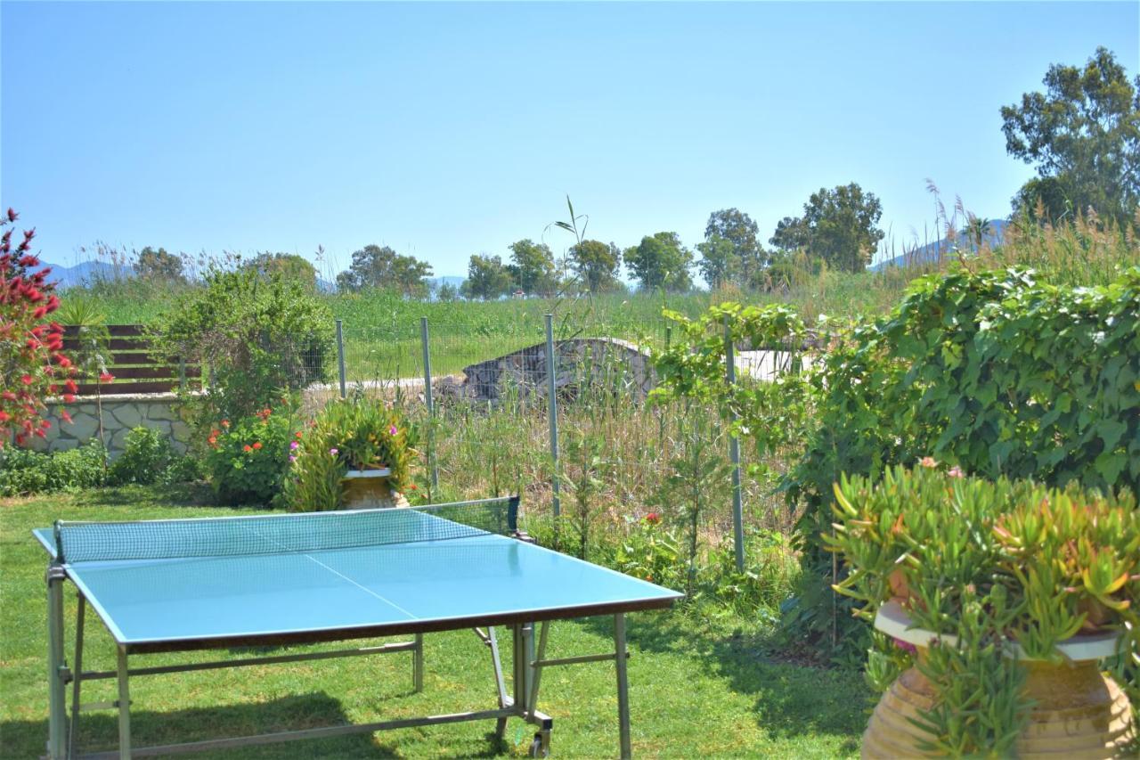 Villa Dionysios Keri Exteriör bild