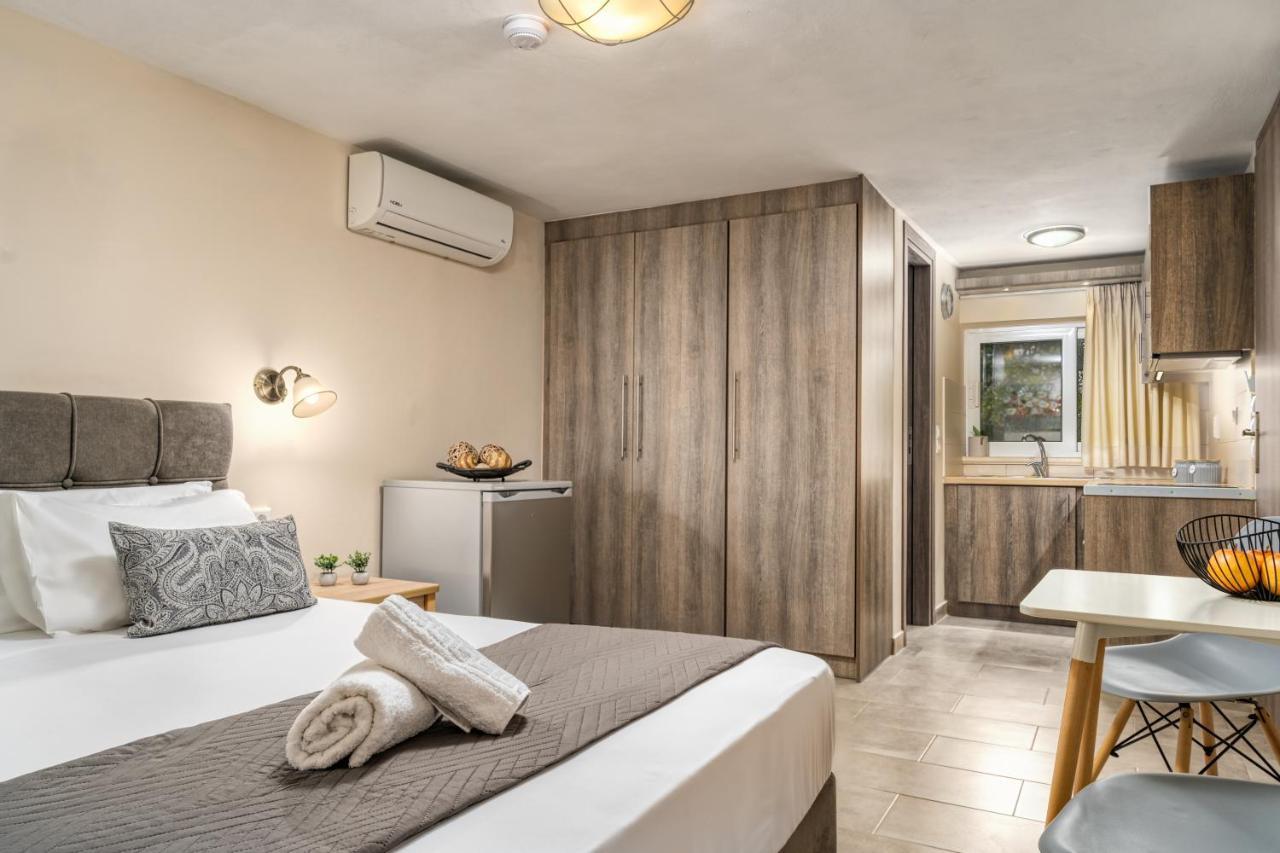 Villa Dionysios Keri Exteriör bild