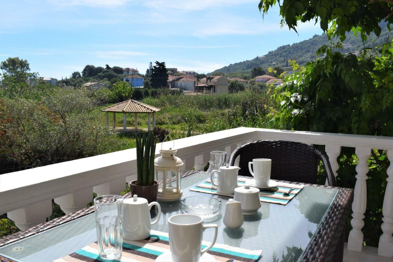 Villa Dionysios Keri Exteriör bild